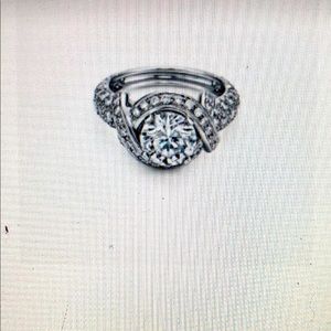 Tiffany’s platinum engagement setting